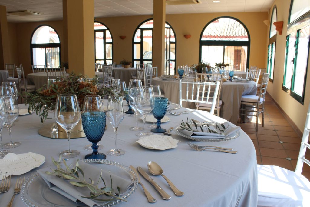 Cortijo Mond. Hacienda de celebracioens de Bodas y Eventos en Sevilla. Salones y espacios al aire libre para boda, comuniones, bautizos y eventos corporativos en Sevilla.